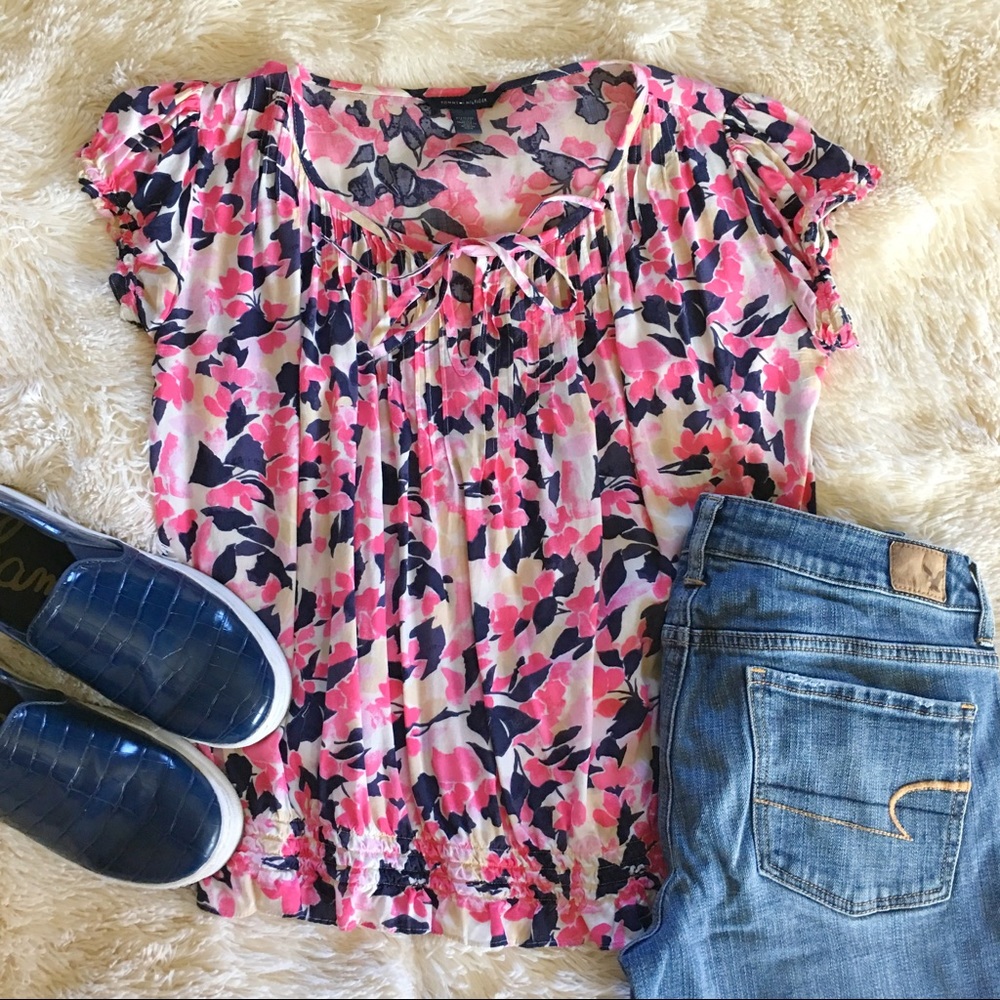 nwot // Tommy Hilfiger • floral pink + navy blouse